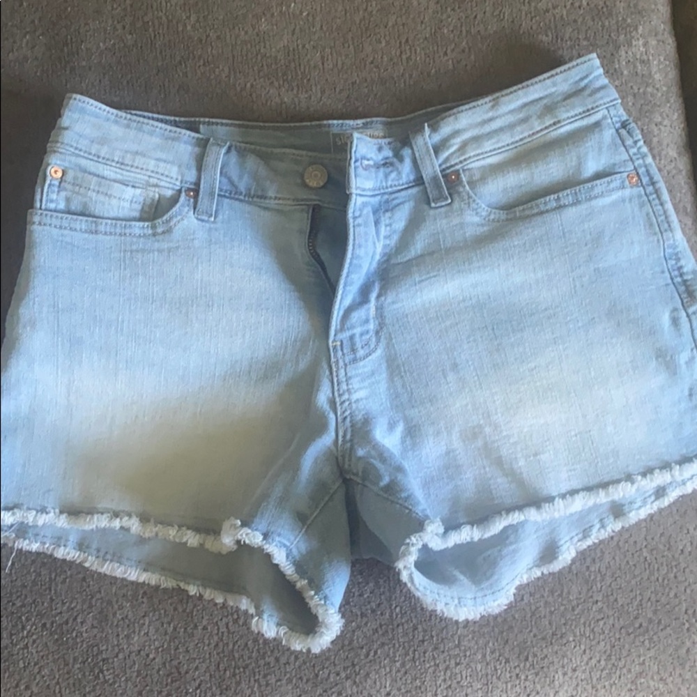 Levi’s shorts